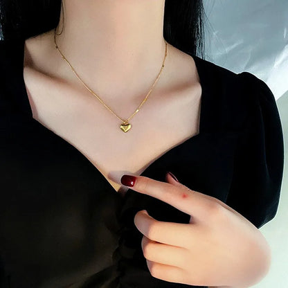 Simple Golden Heart Pendant Necklace 1005